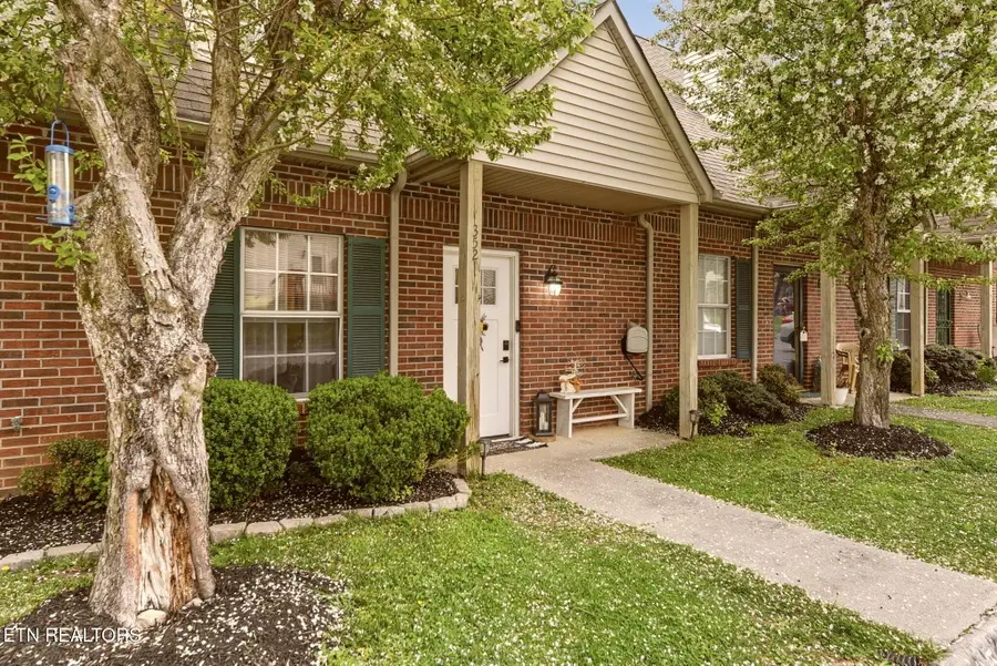 3521 Crossroads Way, Knoxville, TN 37918 - #2