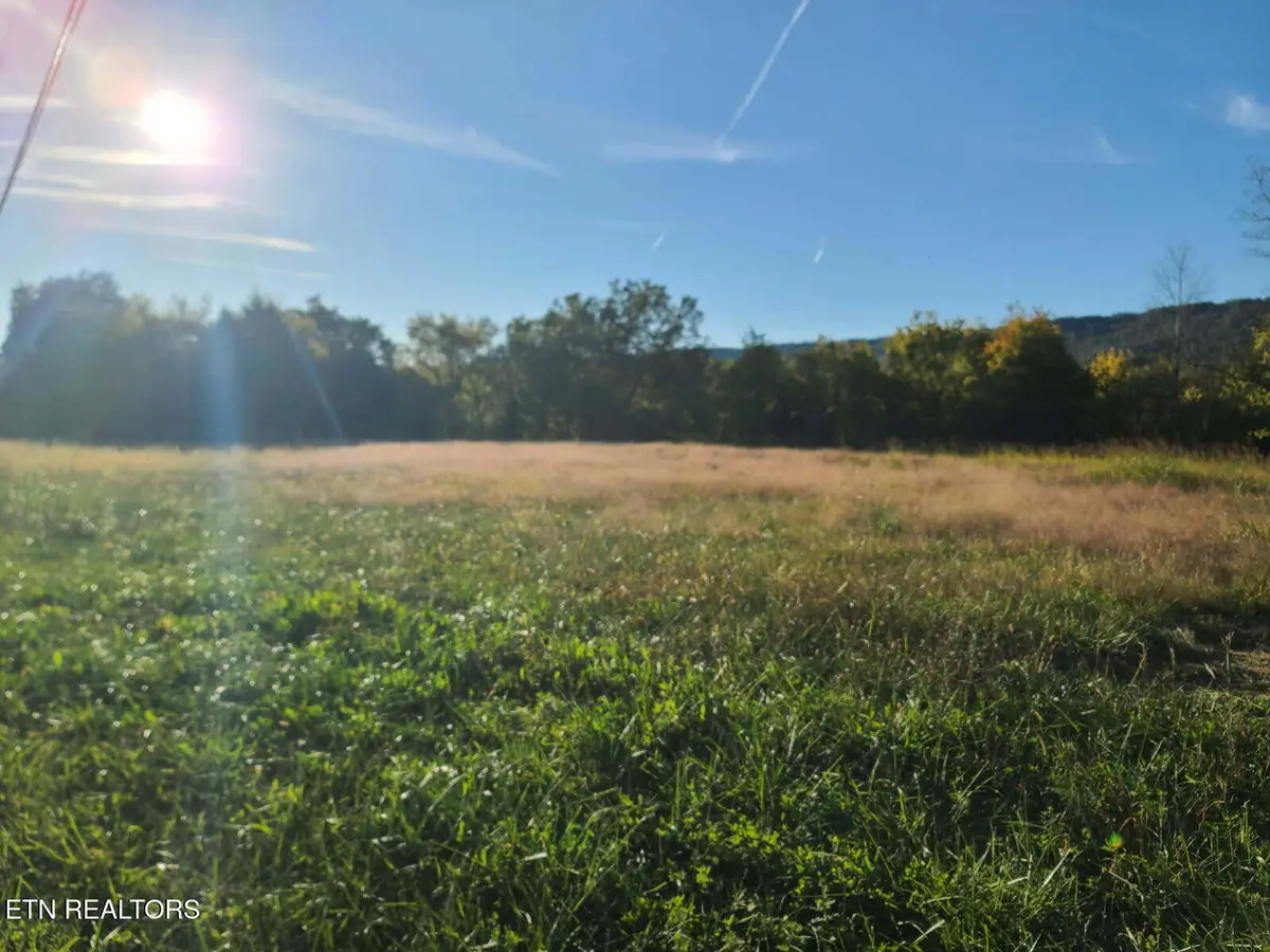 27435 Rhea County Hwy, Spring City, TN 37381 - #1