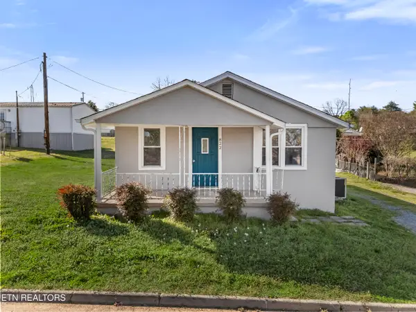 822 Vale St, Loudon, TN 37774