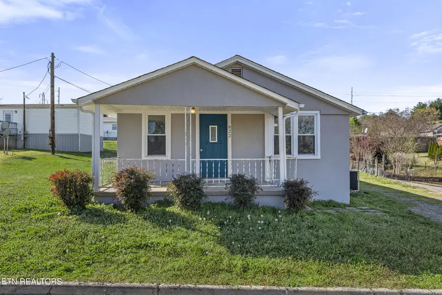 822 Vale St, Loudon, TN 37774 - #2