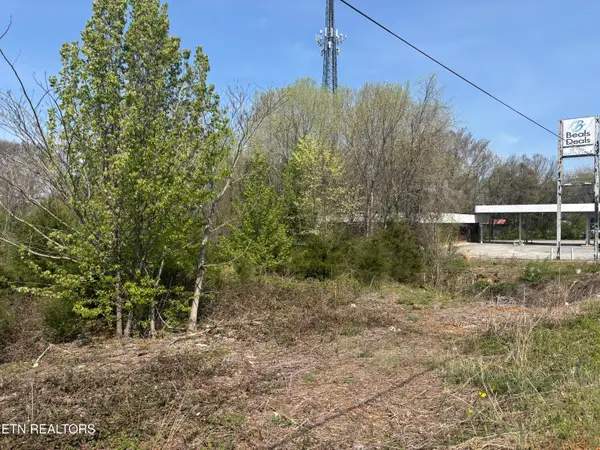 John Helton Rd, Maryville, TN 37804