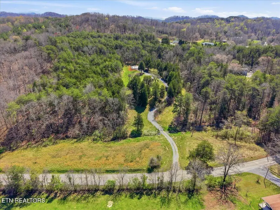 7326 Tomotley Rd, Maryville, TN 37801 - #3