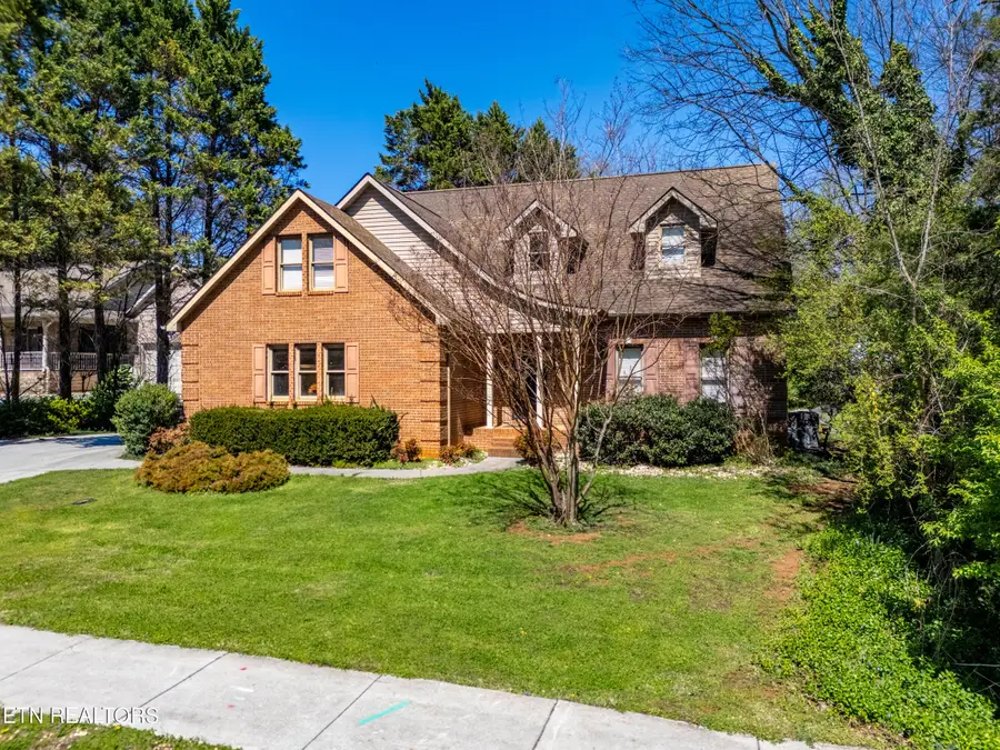 846 Somerset Drive, Maryville, TN 37803 - #2