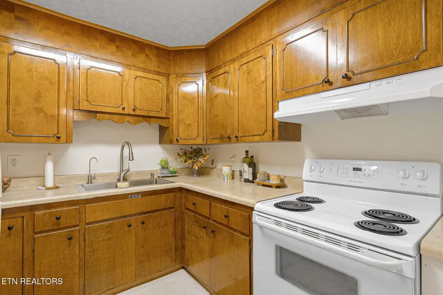 3104 N Broadway St #A-5, Knoxville, TN 37917 - #3