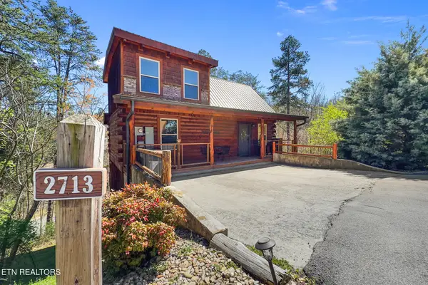 2713 Alps Way, Pigeon Forge, TN 37863