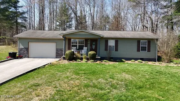 609 S Proctor Blvd, Oneida, TN 37841