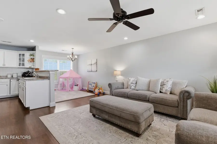 1632 Autumn Brook Drive, Maryville, TN 37801 - #3