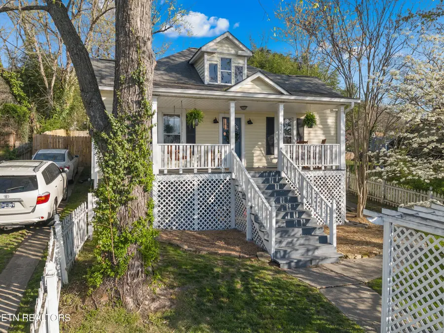 437 Chickamauga Ave, Knoxville, TN 37917 - #3