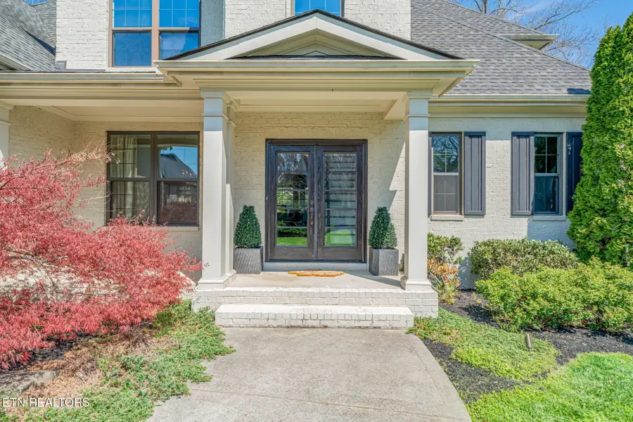 1513 Wembley Hills Rd, Knoxville, TN 37922 - #3