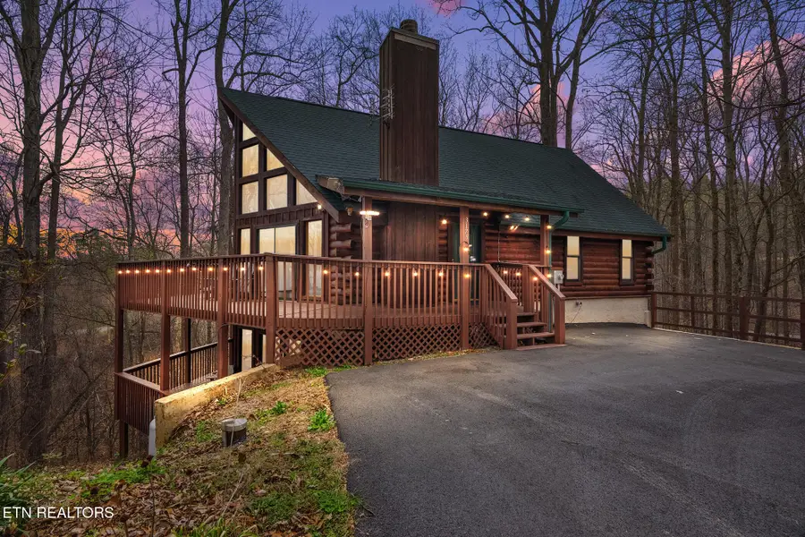 3175 Emerald Springs Loop, Sevierville, TN 37862 - #2