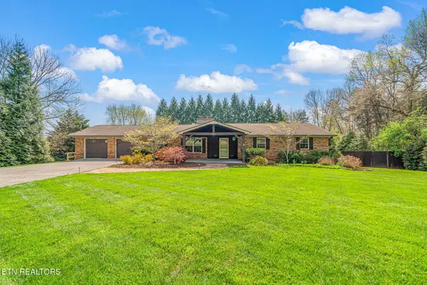 8344 Nubbin Ridge Rd, Knoxville, TN 37923