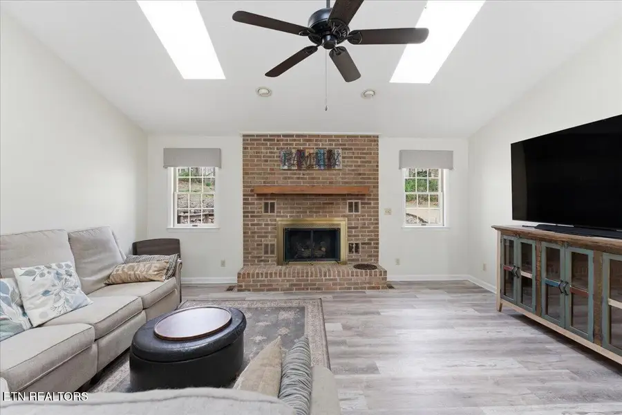 301 Cheestana Way, Loudon, TN 37774 - #3