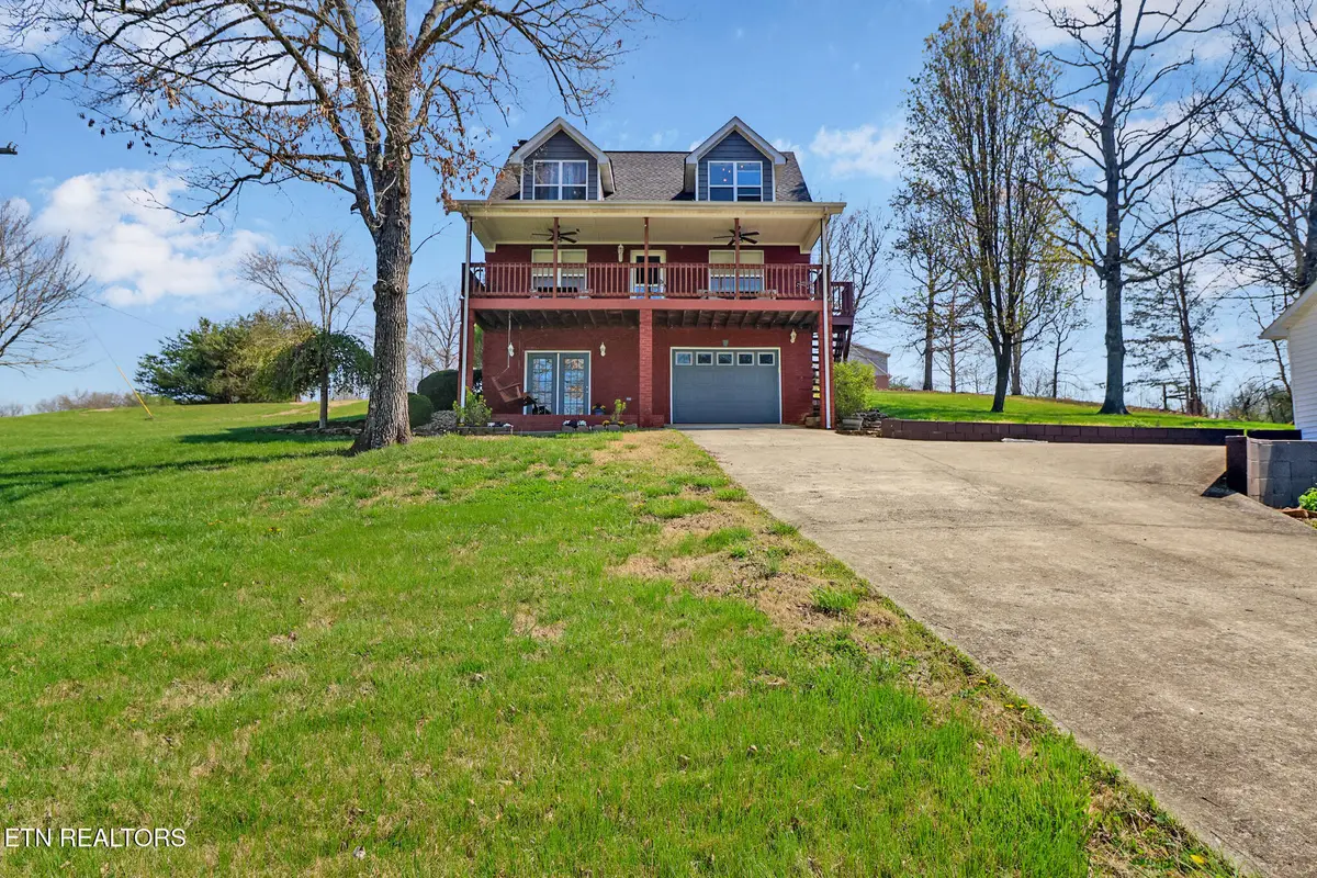 254 Sherwood Forest Rd, Livingston, TN 38570 - #1