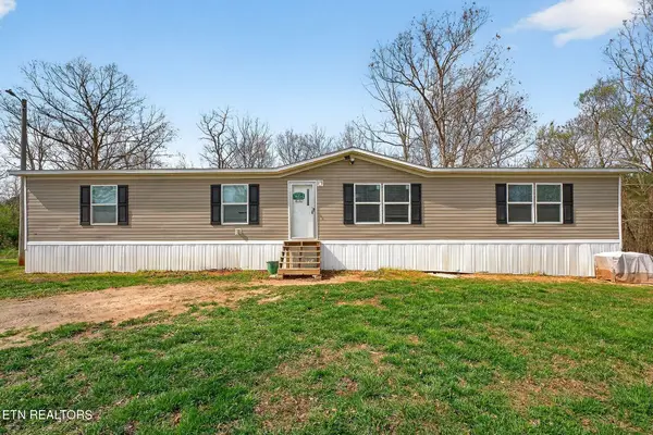 550 N Center Point Acres, Walling, TN 38587