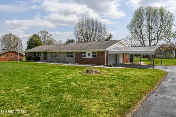 126 October Lane, Maryville, TN 37804