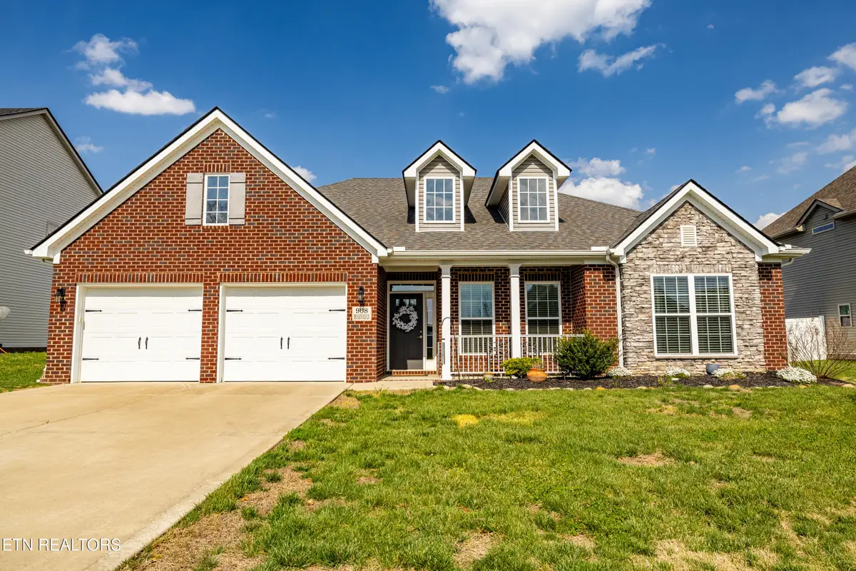 908 Brookwood Lane, Maryville, TN 37801 - #1