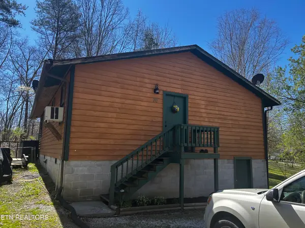 70 Linger Lake Drive, Crossville, TN 38571