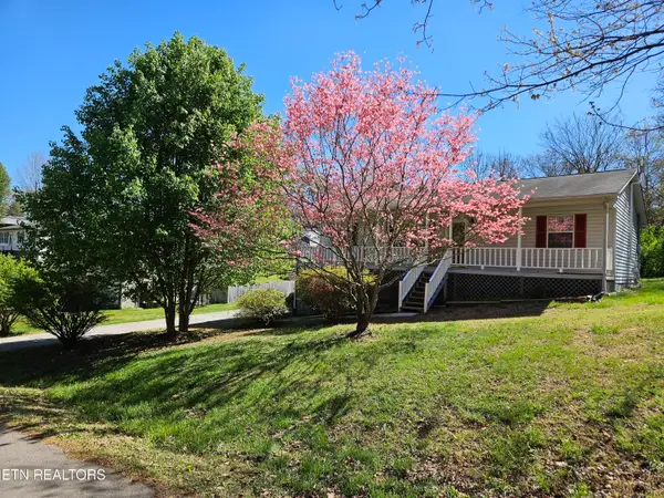 1802 Highland Rd, Maryville, TN 37801