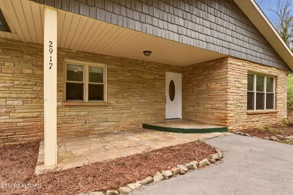 2917 Barber Hill Lane, Knoxville, TN 37920