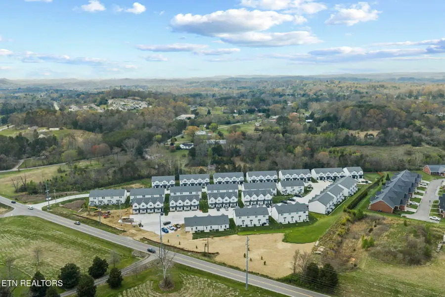 1763 Strawberry Meadows Way, Knoxville, TN 37914 - #3