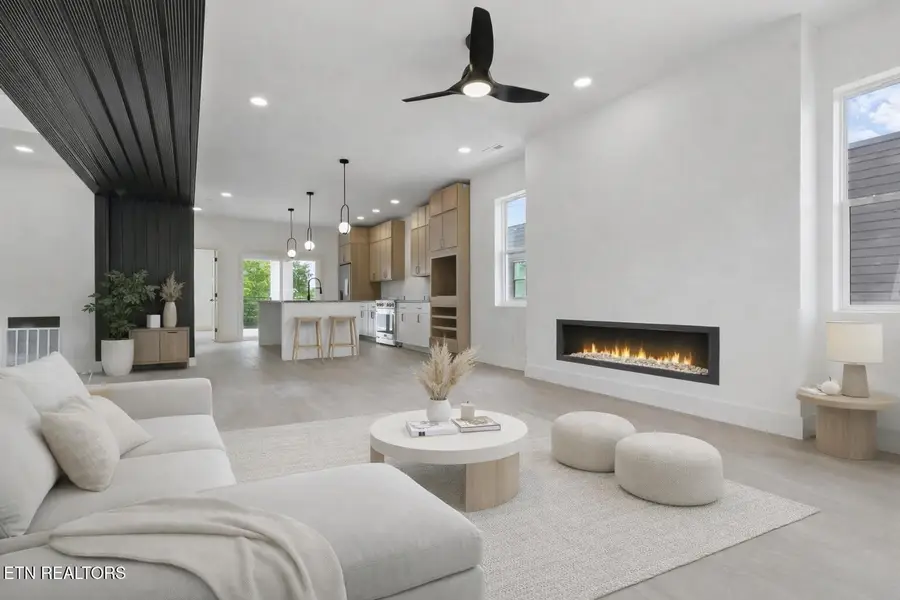 4621 Harsch St, Knoxville, TN 37920 - #3