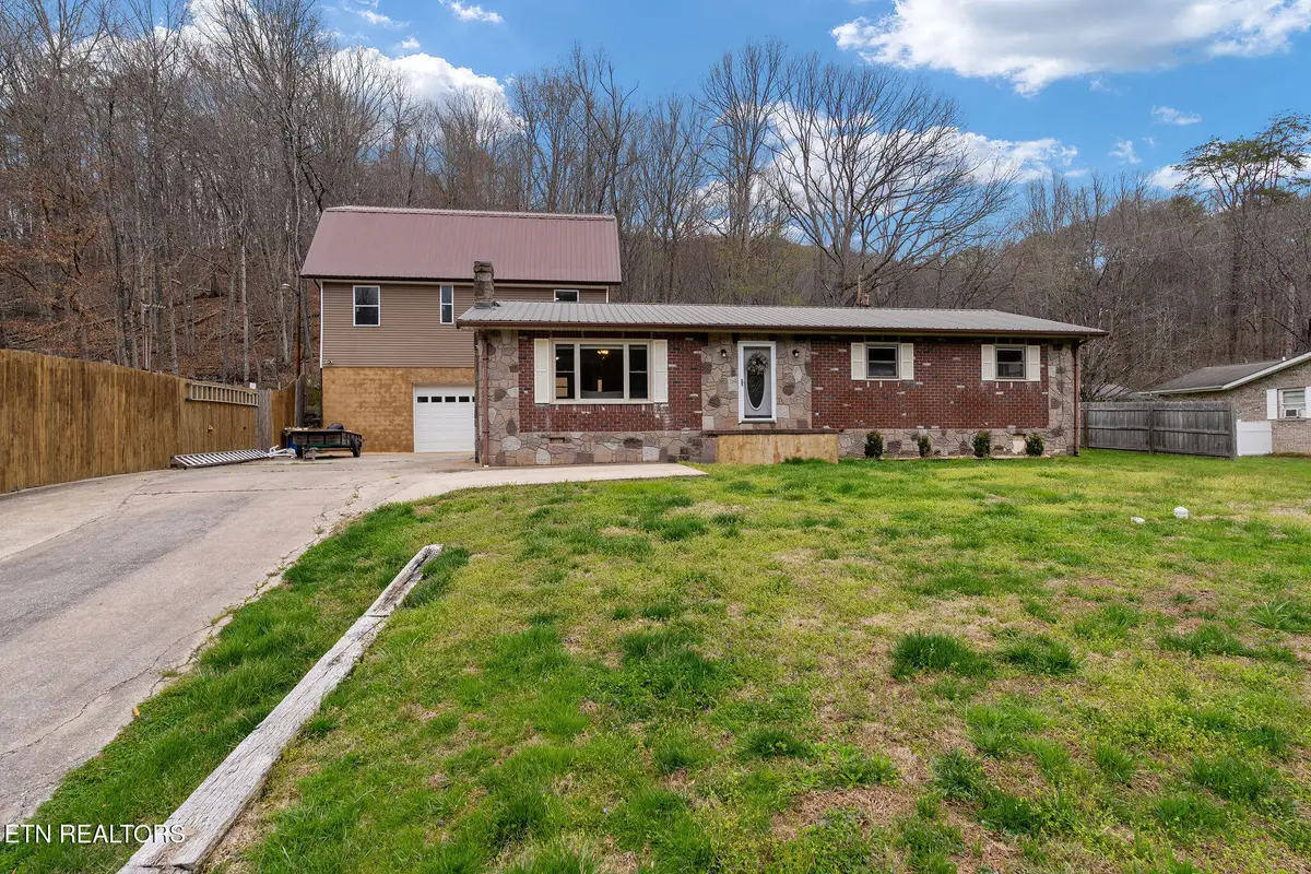 138 Colwyn St, Cumberland Gap, TN 37724 - #1