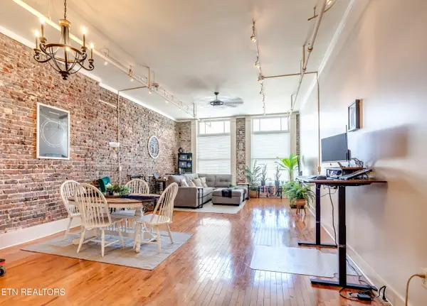 418 S Gay St #503, Knoxville, TN 37902