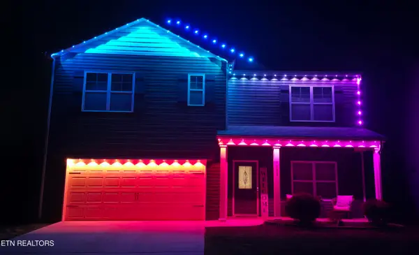 7953 Dennis Fox Lane, Knoxville, TN 37938