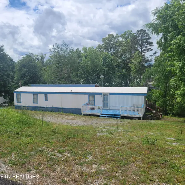 1618 Omaha Tr, Dandridge, TN 37725