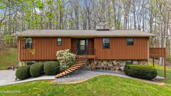 406 Powder House Rd, Powell, TN 37849