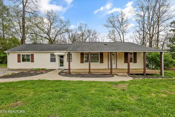 434 Murray Rd, Knoxville, TN 37912