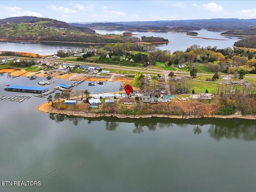 327 Bluff Village Rd, Bean Station, TN 37708 - #3