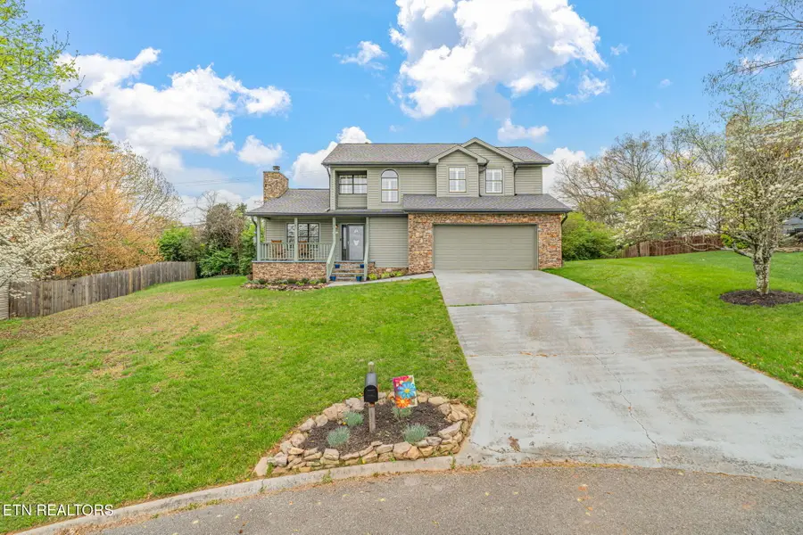 8428 Strasbourg Court, Knoxville, TN 37923 - #2