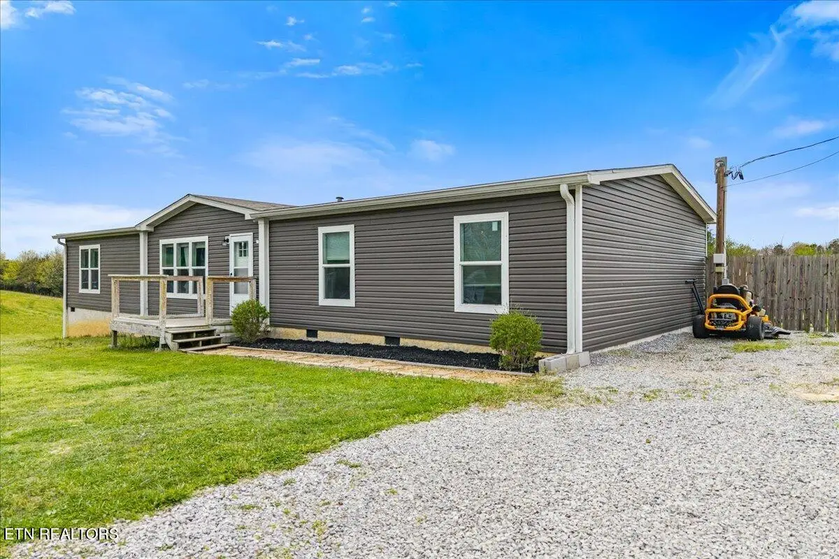 227 Woodby Fridley Rd, Sweetwater, TN 37874 - #1