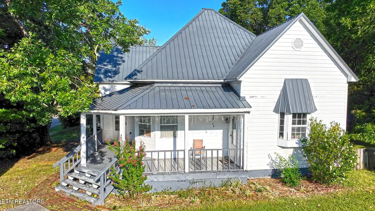 430 Ohio Ave, Etowah, TN 37331 - #1