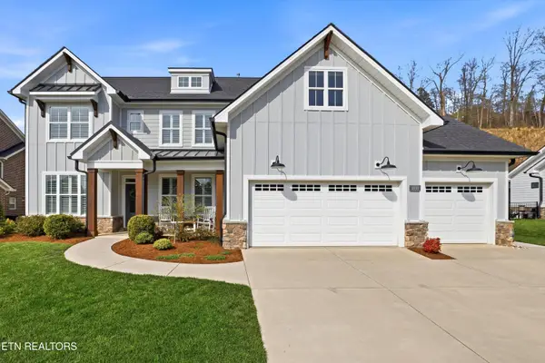 1818 English Ivy Lane, Knoxville, TN 37932