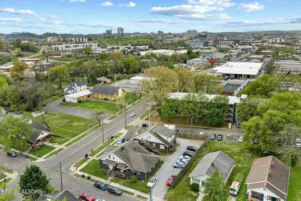 1923 Mccalla Ave, Knoxville, TN 37915