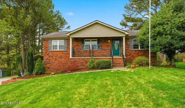 1705 Oxbow Lane, Knoxville, TN 37931