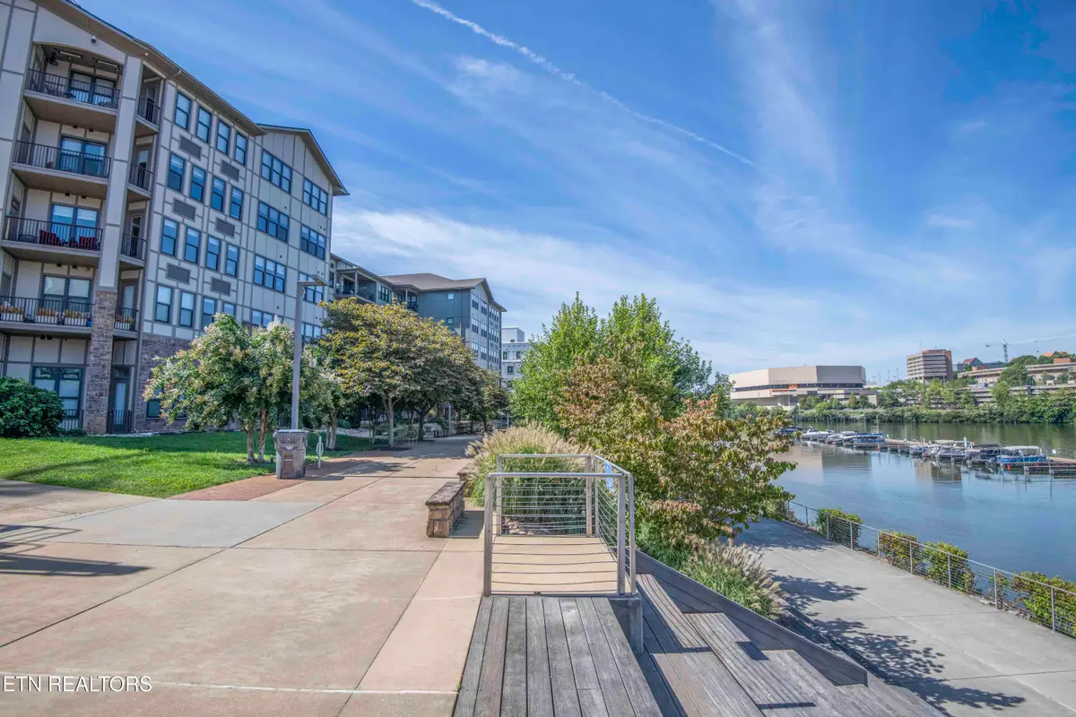445 W Blount Ave #321, Knoxville, TN 37920 - #1