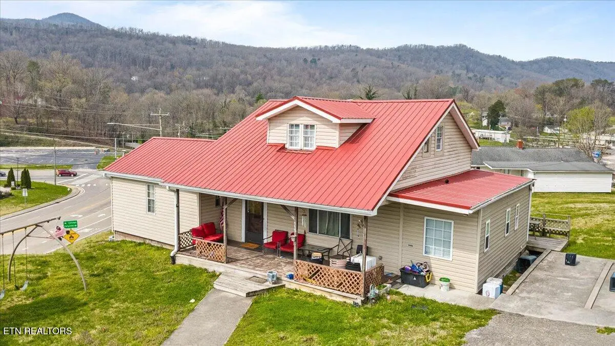 111 Longfield Rd, Rocky Top, TN 37769 - #1