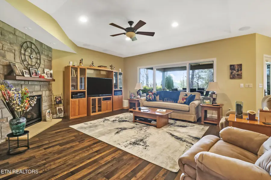 43 Red Oak Drive, Crossville, TN 38555 - #3