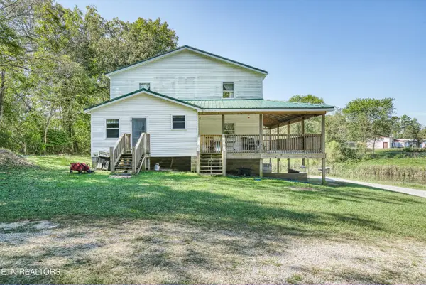 107 Cherry St, Deer Lodge, TN 37726