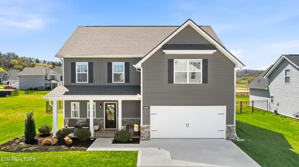 2059 Farm Blvd, Sevierville, TN 37876