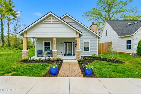 121 Leonard Place #121 Leo, Knoxville, TN 37917