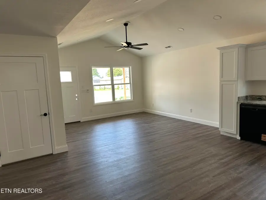 6910 Simmental Road Rd, Knoxville, TN 37918 - #2