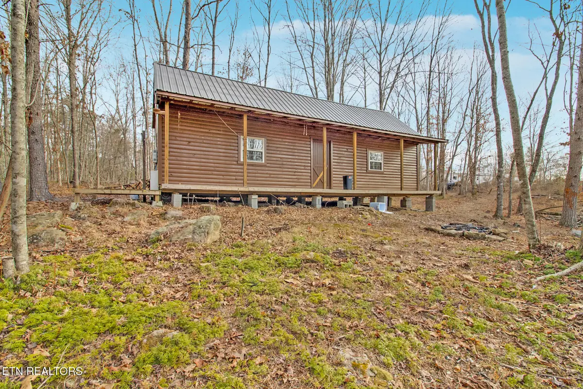 117 Hensley Rd, Deer Lodge, TN 37726 - #1