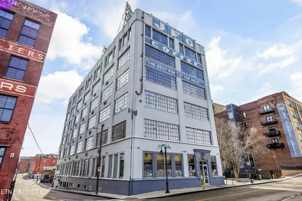 200 W Jackson Ave #202, Knoxville, TN 37902