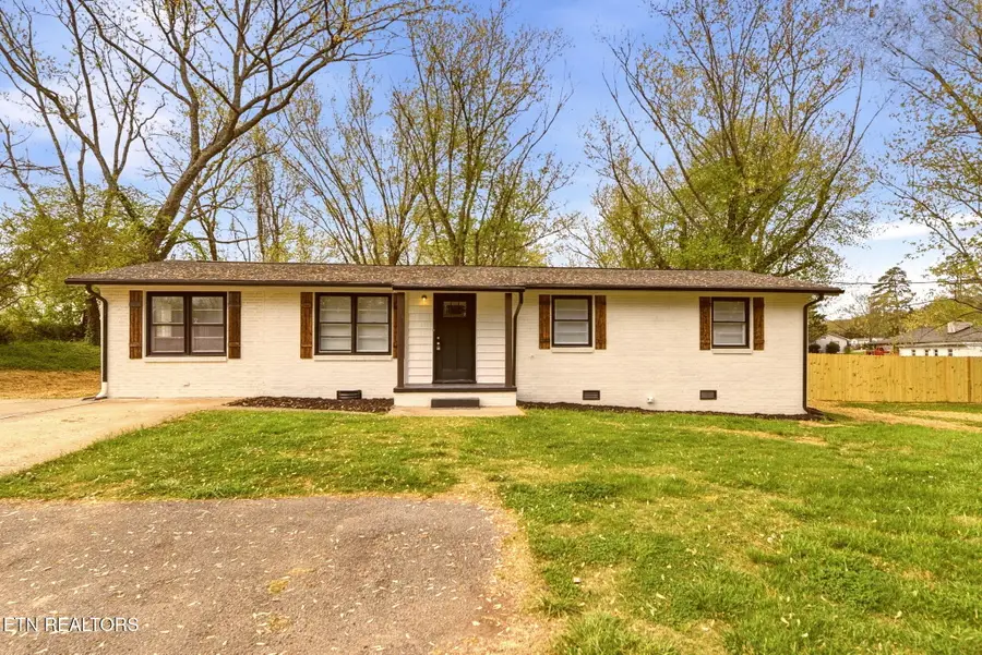 3325 Lobetti Rd, Knoxville, TN 37931 - #2