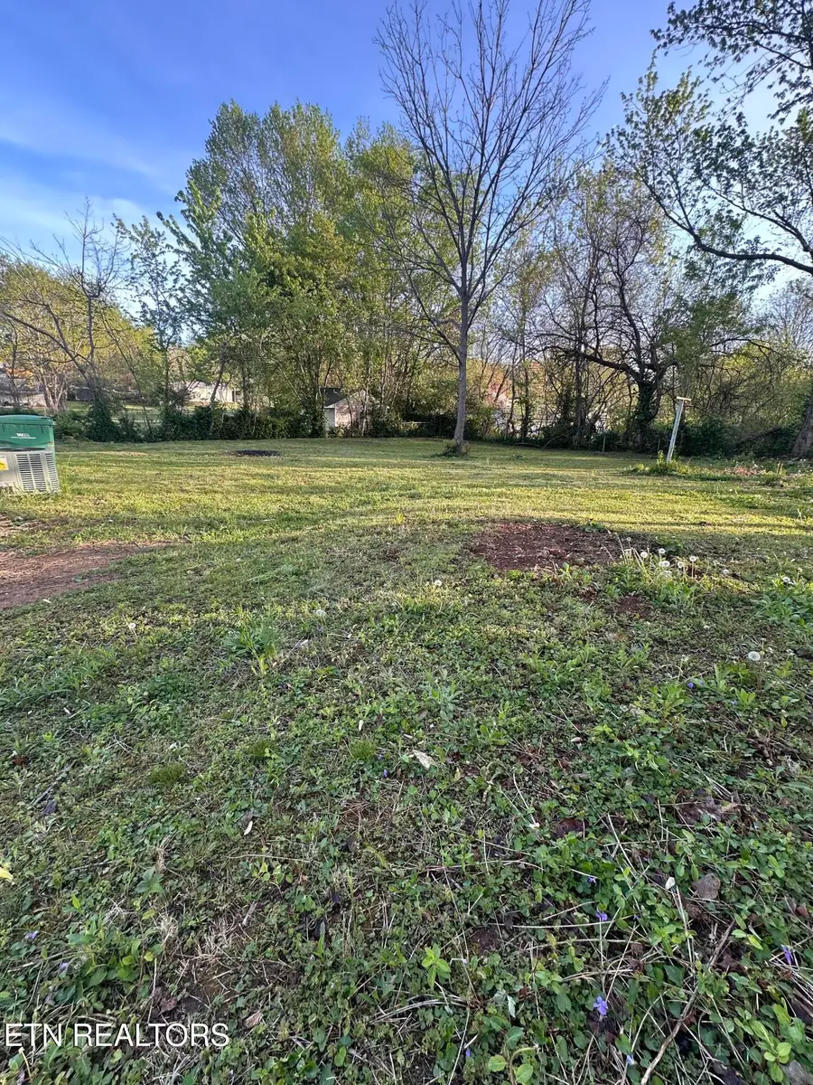 7830 Brickyard Rd, Powell, TN 37849 - #3