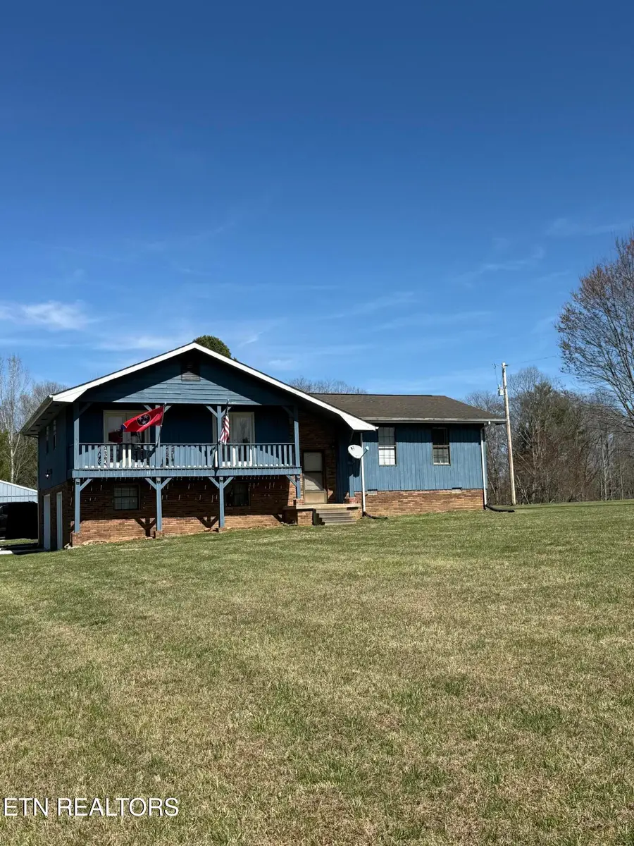 140 Acorn Lane, Robbins, TN 37852 - #2